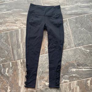 Black Carrie Underwood Leggings